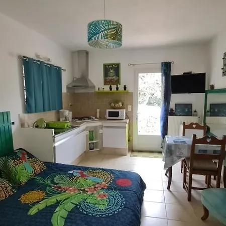 Stu'duo Du Mas D'as Apartment Tavernes
